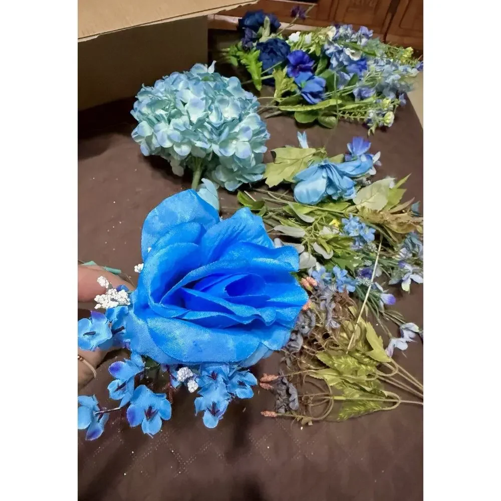 Flowers large lot